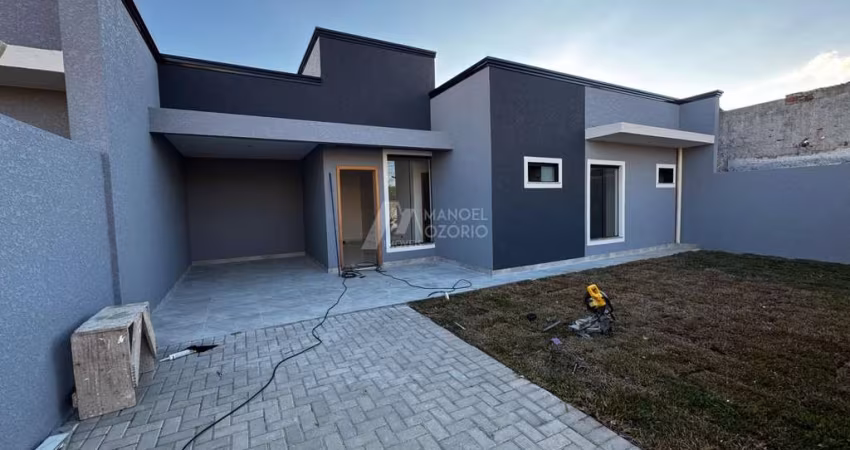 Casa em Cachoeira - Araucária: 3 Dorms, 1 Suíte e 1 Banheiro