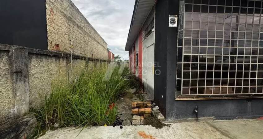 Comercial para Alugar no Centro de Araucária, 293m²