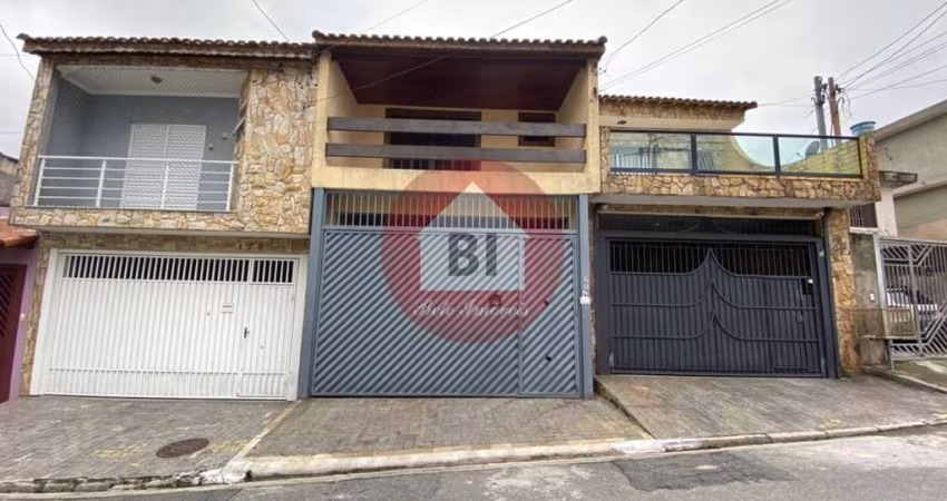 Sobrado com 02 dormitórios, vaga de garagem - Venda R$ 680 mil - Cidade Líder - São Paulo/SP - 140 metros quadrados.
