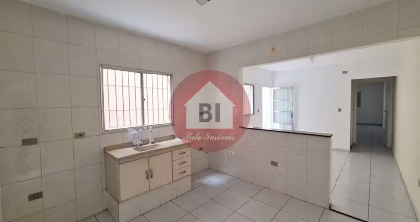 Casa terrea com 01 dormitório, uma vaga coberta - aluguel r$ 1500/mês  - cidade patriarca - são paulo - 50 metros quadrados