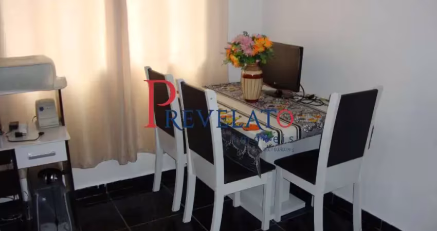 PR-8120 QUATRO CASAS NO MESMO PRÉDIO - VENDA À VISTA
