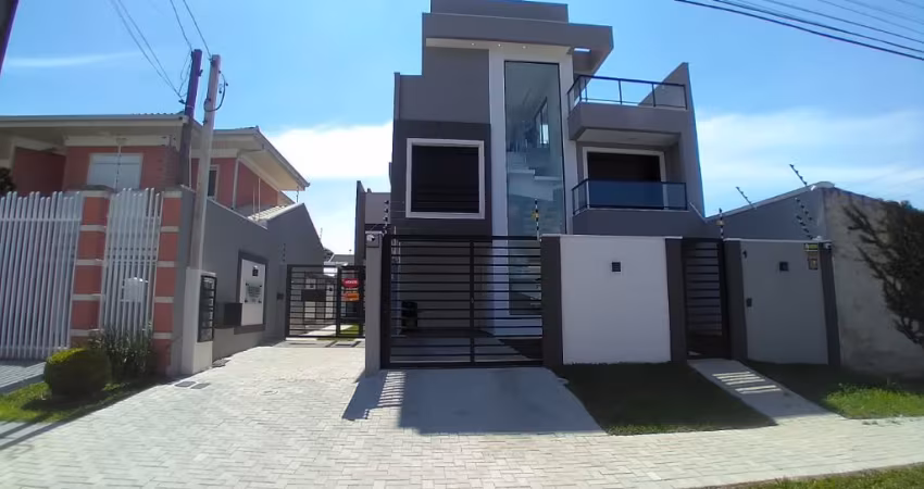 TRIPLEX COM TERRAÇO E JACUZZI E DÉCK DE MADEIRA