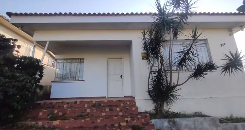 Casa com 2 quartos à venda na Rua Edmundo Saporski, 219, Mercês, Curitiba