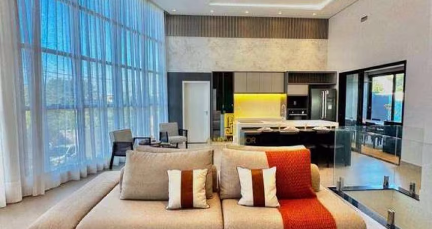 Casa com 4 dormitórios à venda, 246 m² por R$ 2.900.000,00 - Jardim Residencial Helvétia Park II - Indaiatuba/SP