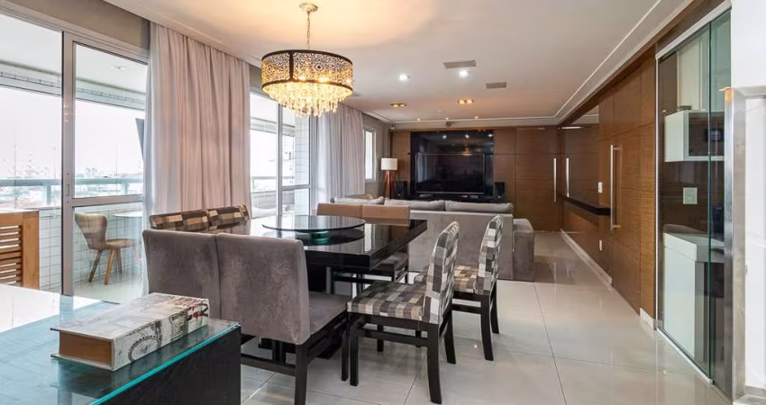 Agradável apartamento tipo para venda com 3 quartos, sendo 3 suítes, 136m²