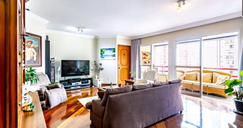 Elegante apartamento tipo para venda com 3 quartos, sendo 3 suítes, 154m²