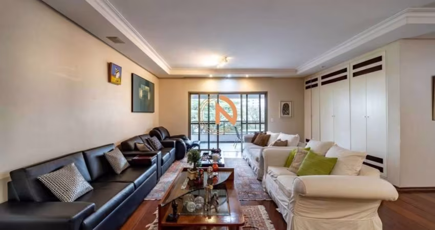 Confortável apartamento tipo para venda com 4 quartos, sendo 4 suítes, 317m²