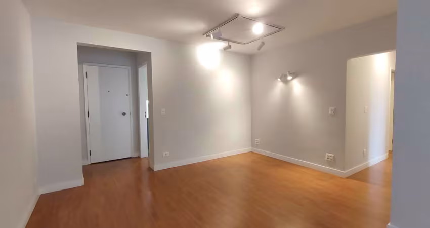 Agradável apartamento tipo para locação com 3 quartos, sendo 1 suíte, 110m²