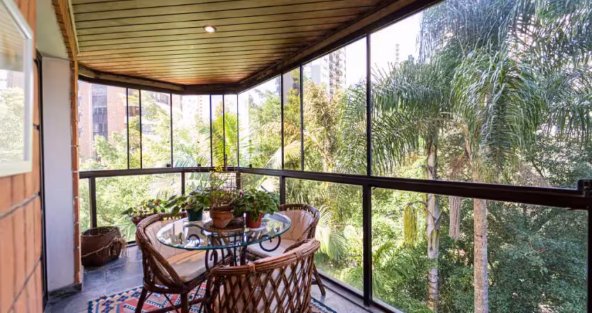 Atraente apartamento tipo para venda em morumbi com 3 quartos, sendo 1 suíte, 204m²