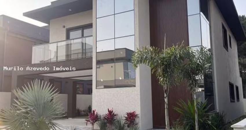 Casa 4 dormitórios ou + para Venda em Florianópolis, Rio Vermelho, 4 dormitórios, 3 suítes, 4 banheiros, 2 vagas