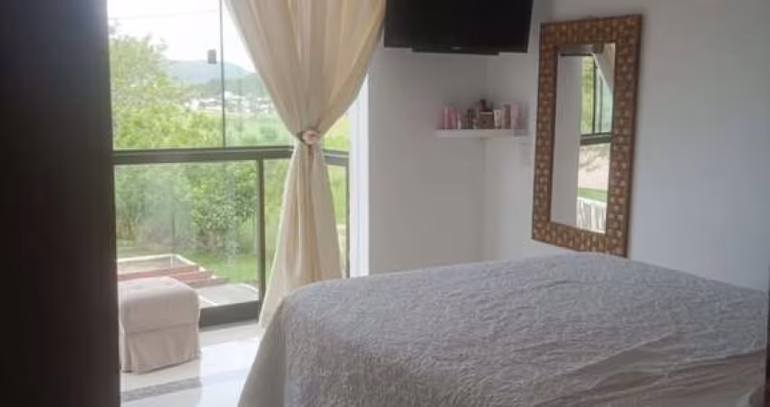 Casa 2 dormitórios para Venda em Florianópolis, São João do Rio Vermelho, 2 dormitórios, 2 banheiros, 2 vagas