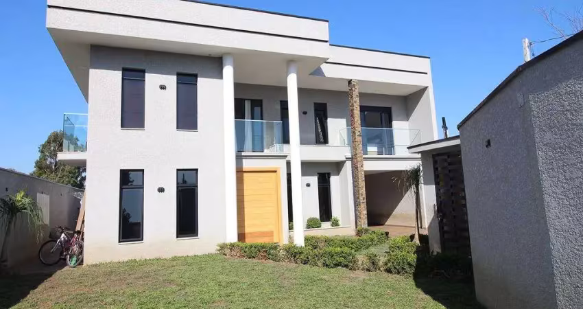 Sobrado com 280m² 5 quartos, à venda, no bairro Rio Pequeno em São José dos Pinhais