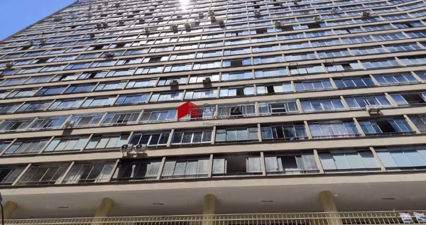 Apartamento com 57,8m² 1 quarto, à venda, no bairro Centro em Curitiba