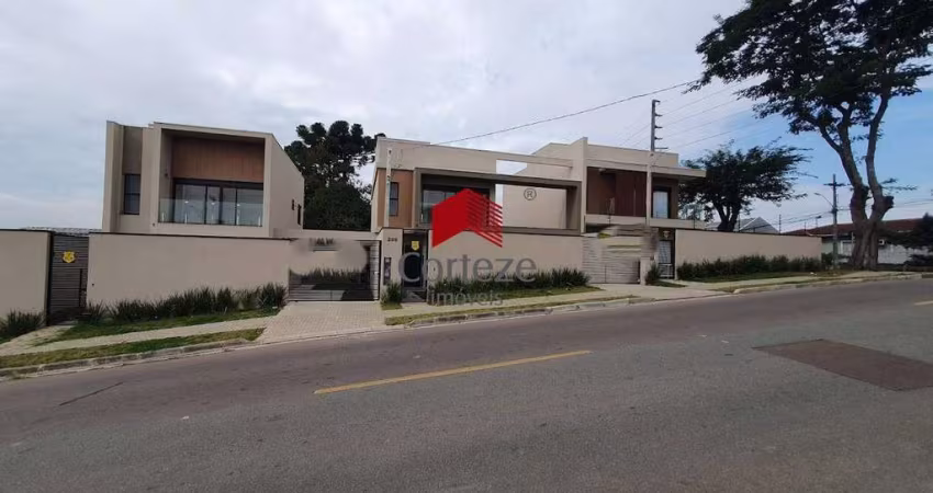 Sobrado com 145m² 3 quartos, à venda, no bairro Uberaba em Curitiba