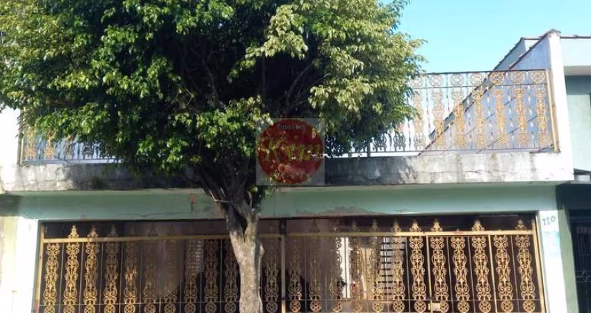 Sobrado para Venda em São Paulo, Jardim Maia, 3 dormitórios, 1 banheiro, 4 vagas