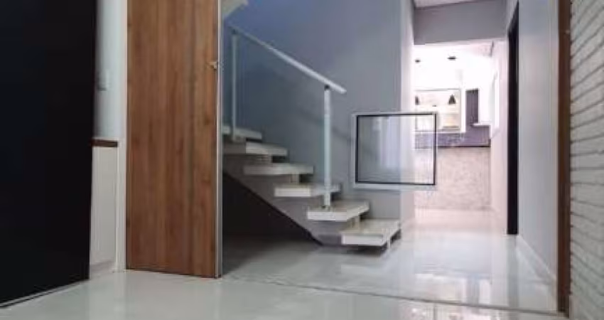 Sobrado com 4 dorms à venda, 175 m² por R$ 950.000 - Vila Rica - Indaiatuba/SP