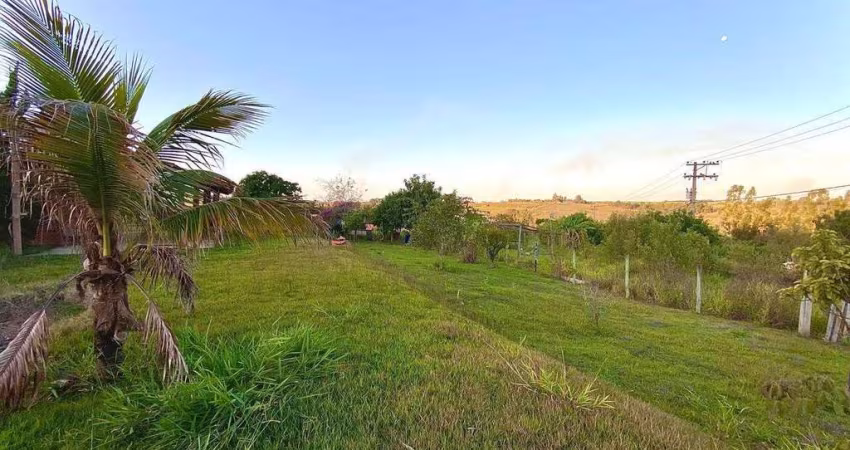 Chácara à venda no Convívio Reconquista com 2.500m² em Elias Fausto-SP
