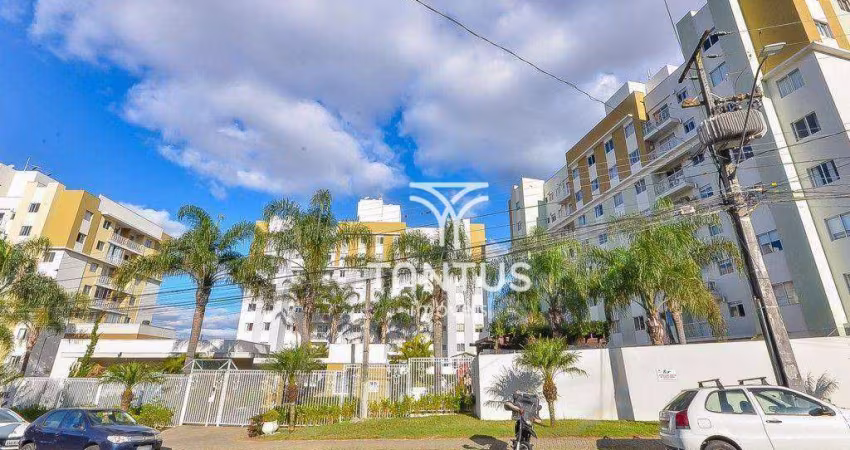 Apartamento com 3 dormitórios à venda, 66 m² por R$ 450.000,00 - Novo Mundo - Curitiba/PR