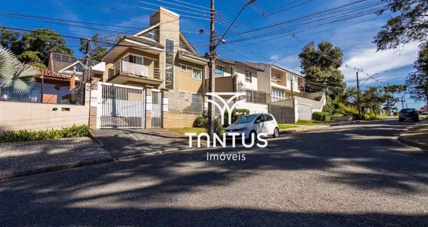 Sobrado com 4 dormitórios à venda, 149 m² por R$ 780.000,00 - Barreirinha - Curitiba/PR