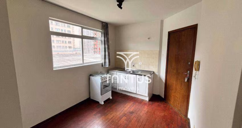 Apartamento com 1 dormitório para alugar, 32 m² por R$ 1.150,00/mês - Centro - Curitiba/PR