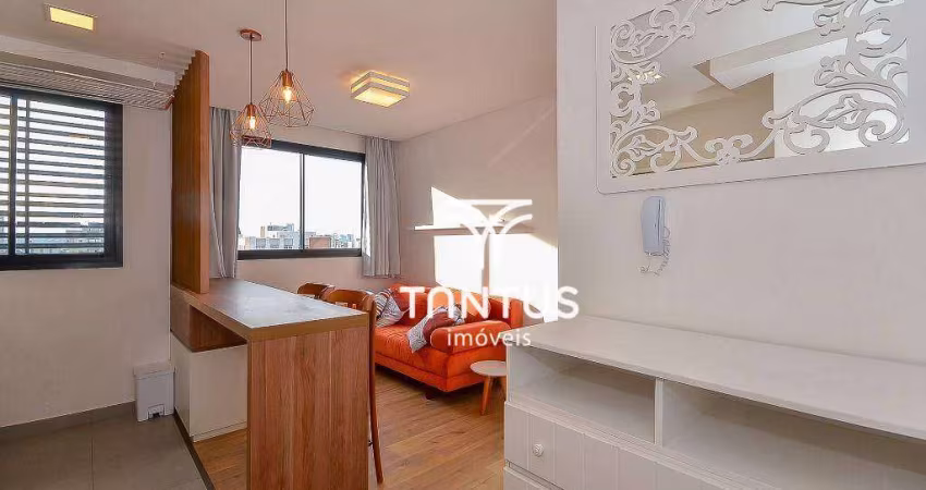 Apartamento com 1 dormitório mobiliado e 1 vaga de garagem para alugar por R$ 2.150,00/mês - Centro - Curitiba/PR