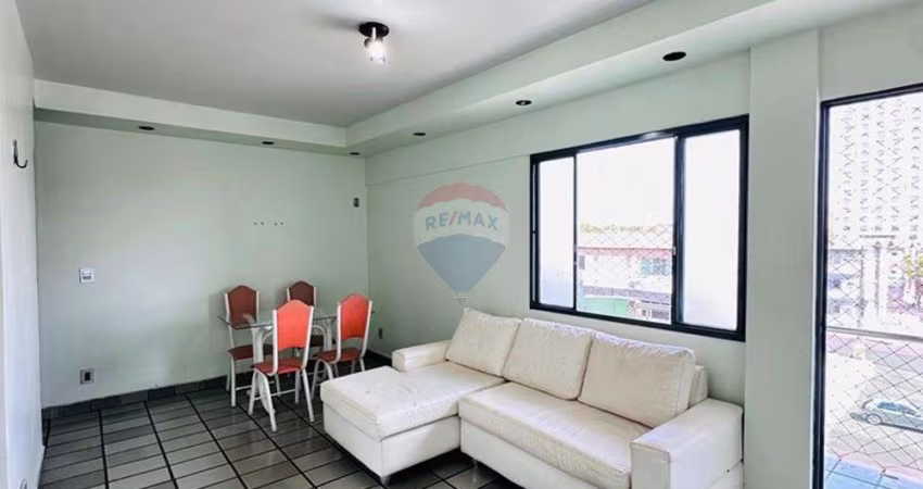 Apartamento Reformado Em Cond. Fechado 2 Quartos, 1 Suíte Com Closet e 2 Vagas Na Av. Const Nery/Conj Tocantins