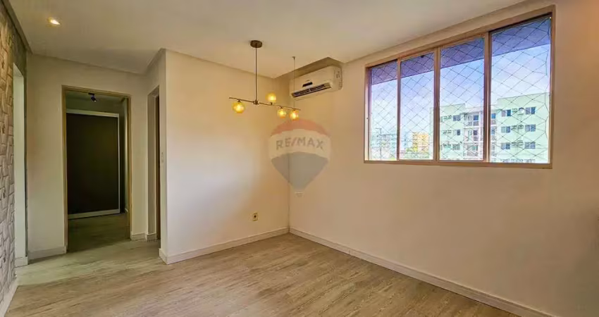 Vendo apartamento  reformado com  02 quartos - bairro: tarumã - r$ 180.000,00