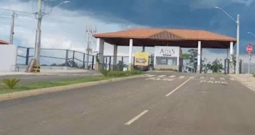Excelente terreno no condomínio com melhor localização de Caçapava