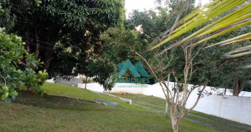 Lindo sitio, com tanque de peixe, piscina, 6500m², estuda troca com casa ou ap
