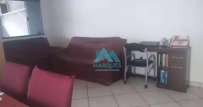 Casa com 2 dormitórios - cozinha planejada - jd panorama em caçapava