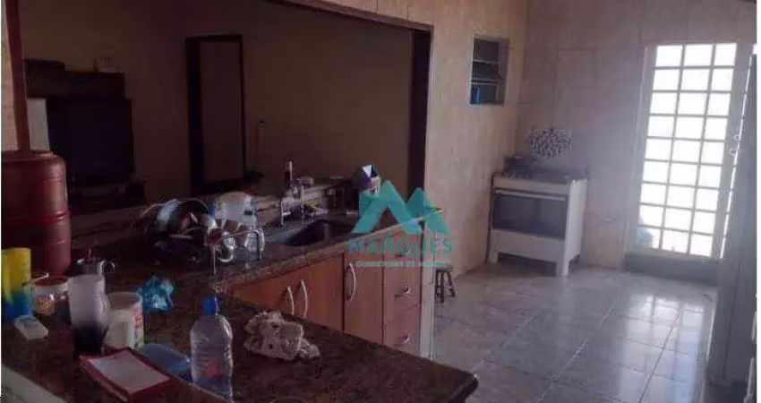 Excelente casa na nova caçapava 3 dormitórios, sendo uma suite