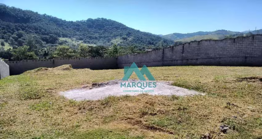 Lindo terreno de 887m² no recanto santa barbara, vista linda!
