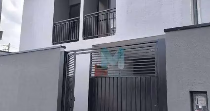 Excelente sobrado com dois dormitórios próximo ao centro