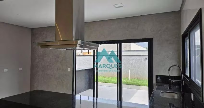 Casa térrea em condomínio de alto padrão ampla e confortável com 162,95 área construída