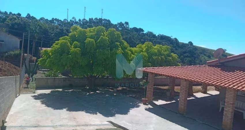 Linda Chácara em Paraibuna