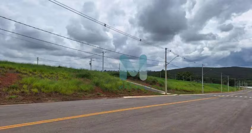 Terreno à venda na Borda do Lago, Caçapava 