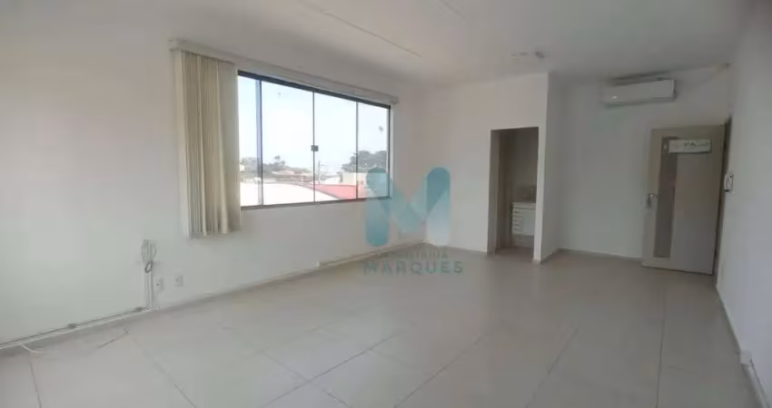 Sala comercial com 1 sala para alugar no Centro, Caçapava 