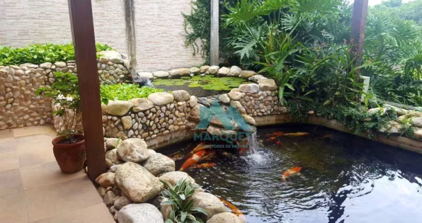 Linda chácara  em caçapava, com piscina e tanque de carpas