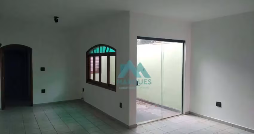 Casa com 2 quartos à venda na Vila Prado, Caçapava 