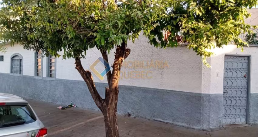 Casa com 3 quartos à venda na Rua Afonso Arinos, Jardim Bela Vista, Ribeirão Preto