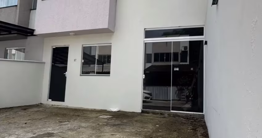 Casa em condomínio fechado com 3 quartos à venda em brusque sc