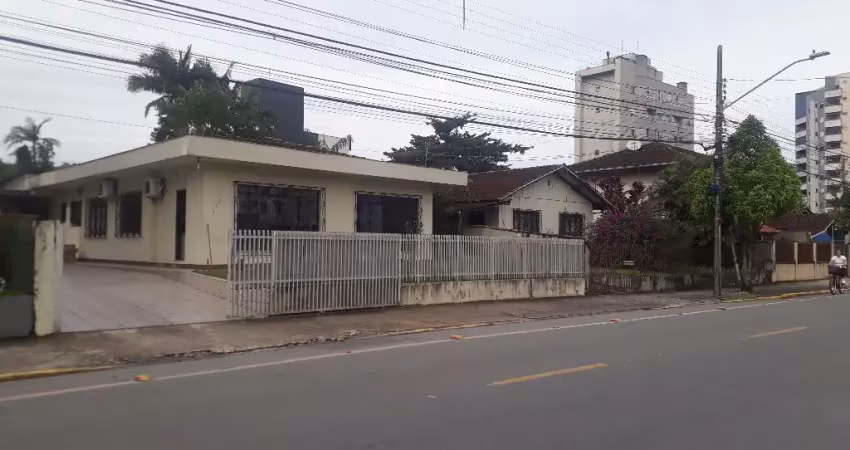 Terreno comercial à venda no Centro, Joinville 