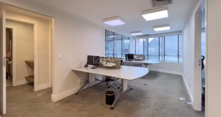 Sala comercial à venda na Avenida José de Souza Campos, 243, Cambuí, Campinas