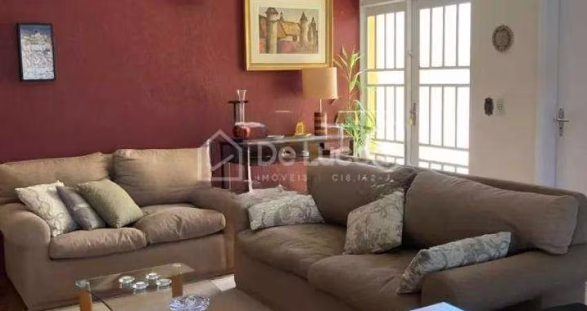 Casa com 4 quartos à venda na Rua Rubi, 20, Parque São Quirino, Campinas
