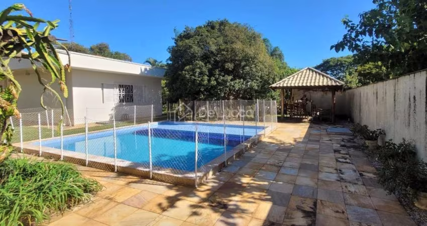 Casa comercial à venda na Rua Rafael de Rosa, 60, Jardim das Paineiras, Campinas