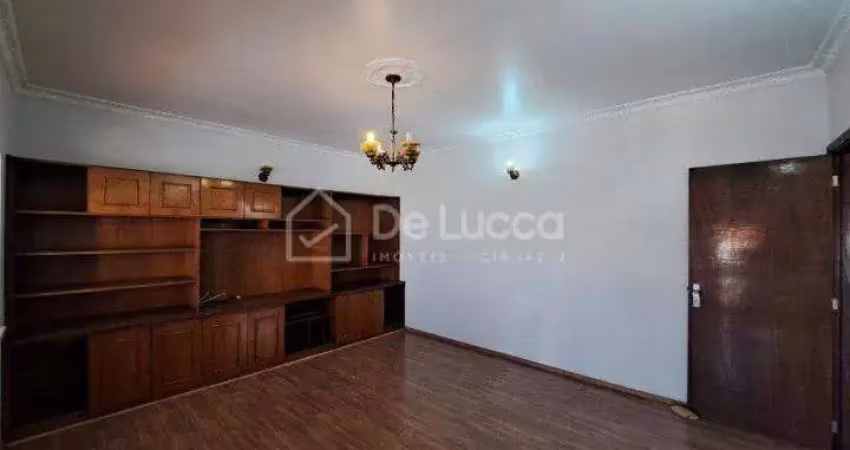 Casa com 3 quartos à venda na Rua Sampaio Vidal, 448, Jardim Chapadão, Campinas