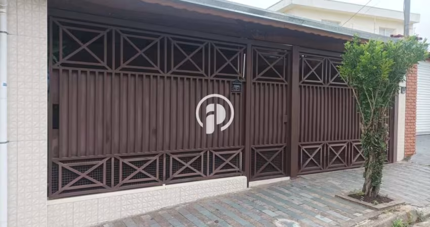 Casa (Terrea) para Venda, 2 dorm(s), 2 wcs, 3 vaga(s), 140 m²