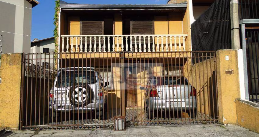 Sobrado com 3 dormitórios à venda, 200 m² por R$ 630.000,00 - São Lourenço - Curitiba/PR