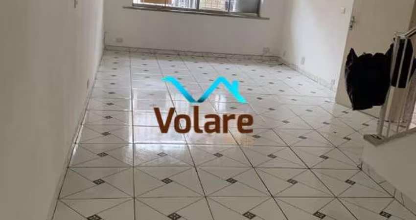 Sobrado espaçoso e bem distribuído à venda no Centro de Osasco.
