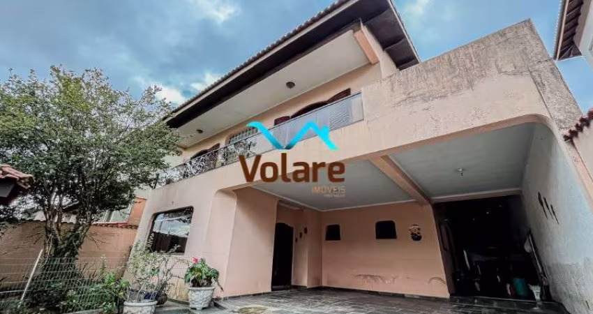 Casa de 245m² com 4 dormitórios com quintal amplo e churrasqueira - City Bussocaba